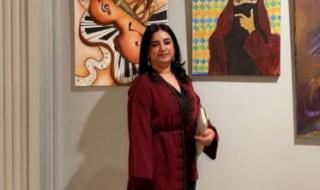 سارة مفتوح.. حين يتحوَّل اللون إلى نبضٍ من الضوء والحياة