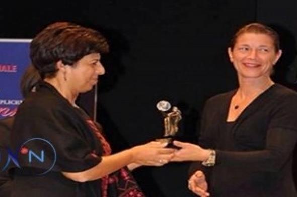 الناشطة الفلسطينية نائلة عايش تحصل على جائزة "المرأة والسلام" الإيطالية