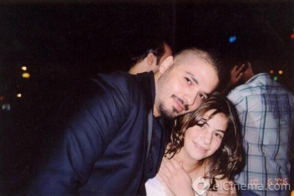 بالصورة : رامى عياش ينعى وفاة معجبته الوفية يارا المغربية