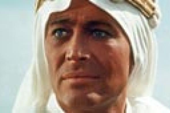 وفاة "لورانس العرب" عن عمر يناهز 81 عاما