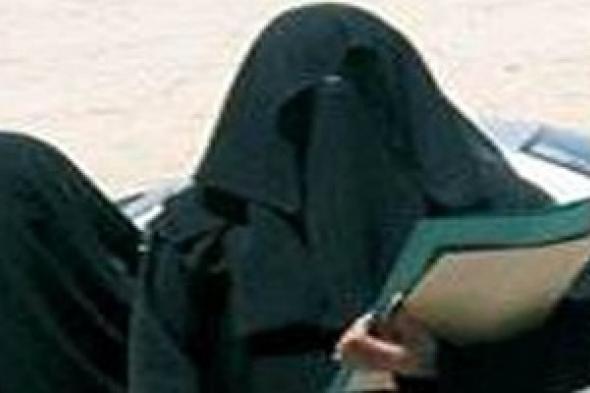 حكم بجلد امرأة سعودية راجعت القضاء دون محرم