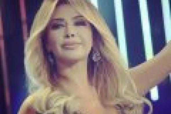بالصور : نوال الزغبى أفضل مطربة غنائية لبنانية فى حفل توزيع جوائز قناة OTV عام 2013