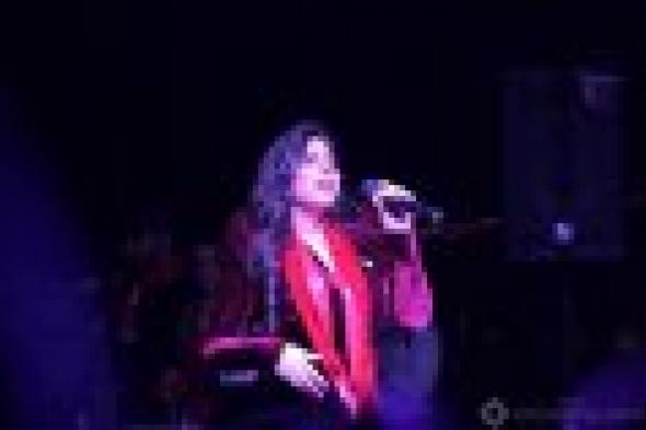 بالصور: مروة نصر تحيى احتفالات البحرين بالعيد الوطني