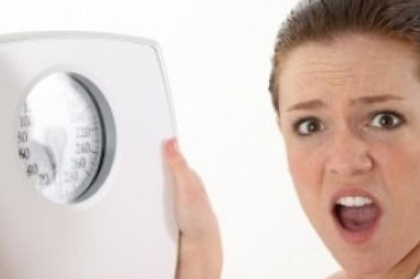 دراسة: زيادة الوزن تسبب القلق لواحدة من كل 10 فتيات