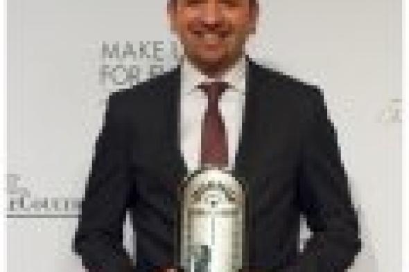 بالصورة: الظهور الأول لوالد عمرو سلامة فى فيلم "لا مؤاخذة"