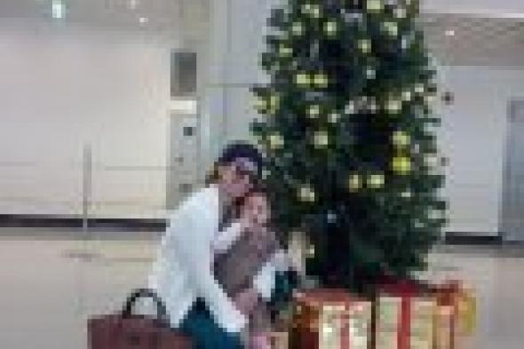 بالصور: مي سليم تحتفل مع طفلتها "لي لي" بالكريسماس