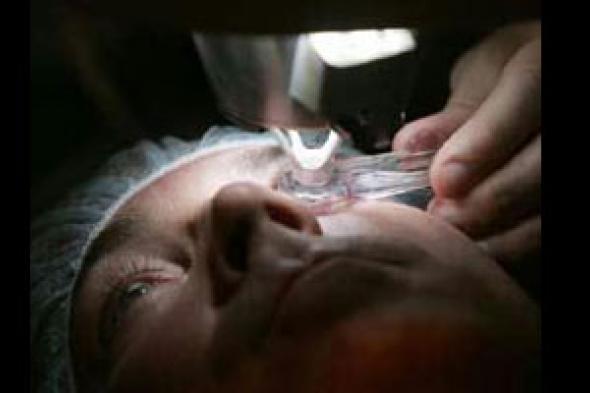 المواد المضادة للأكسدة تقلل خطر الإصابة بإعتام عدسة العين