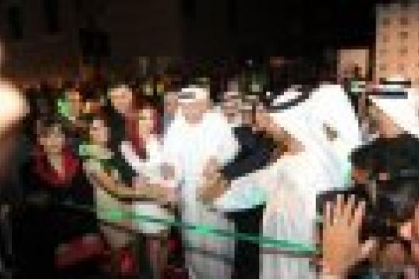 نجوم الغناء العربى يشاركون فى افتتاح "روتانا كافيه دبى"