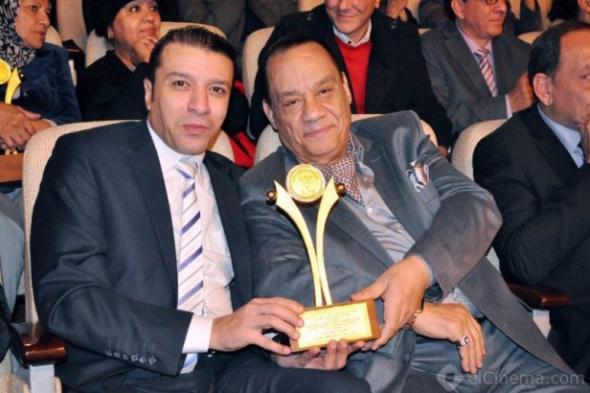 مصطفى كامل ينتهي من أوبريت "الدستور" خلال أيام