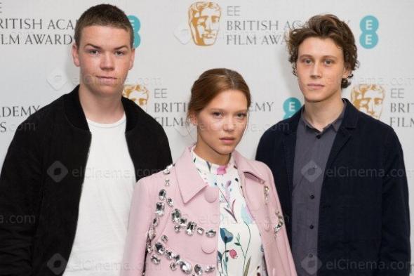 بطلة فيلم Blue is the Warmest Colour بين خمس مرشحين لجائزة أفضل صاعد