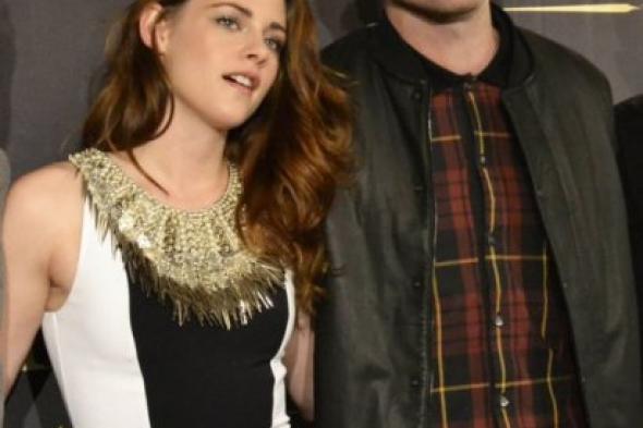 روبرت باتنسون يبيع البيت الذى كان يجمعه مع كريستين ستيورات