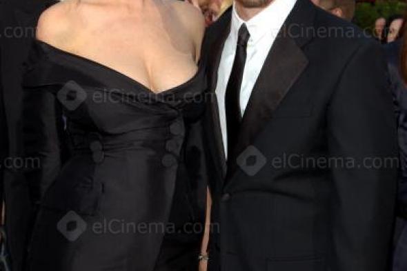 إيثان هوك وزوجته السابقة أوما ثورمان يلتقيان بعد انفصالهما بـ10 سنوات