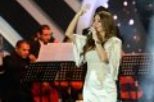 بالصور: ديانا حداد تتألق في الليلة السابعة من ليالي مهرجان "ربيع سوق واقف"