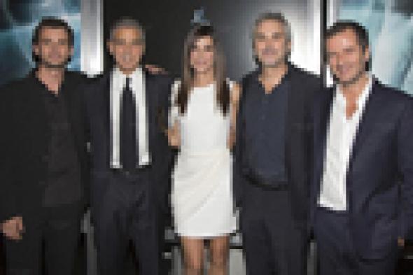كوارون يدافع عن فوز فيلمه "الأمريكي" Gravity بجائزة أفضل فيلم بريطاني