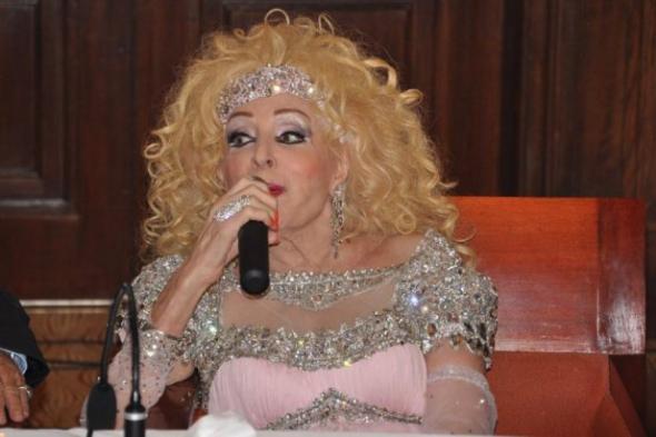 المكتب الإعلامي لصباح يستنكر نشر صورتها وهي على فراش المرض