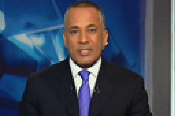 بالفيديو: إشعال النيران في سيارة أحمد موسى