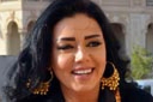بالصور: رانيا يوسف وتامر هجرس يحتفلان بفتح "الصندوق الأسود"