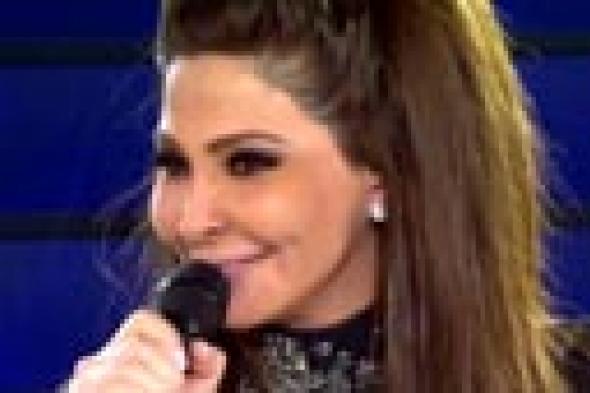 إليسا تبدأ في تسجيل أغاني ألبومها الجديد