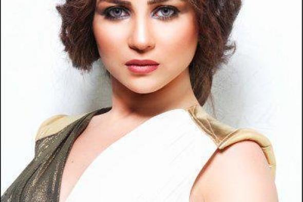 مى عز الدين تجدد تعاونها مع نضال الشافعى فى "دلع البنات"