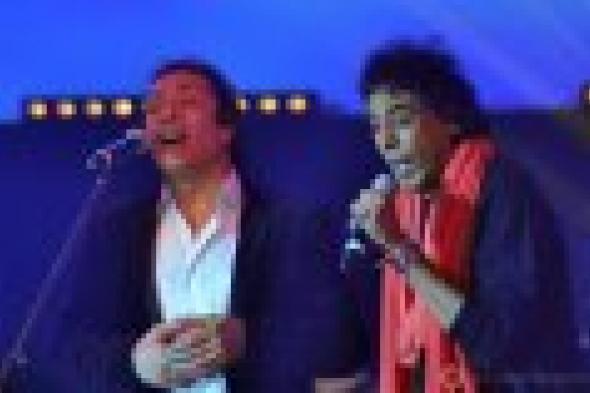 بالصور: منير والحجار يحتفلان بتطوير قناة التحرير وسط نجوم الفن والإعلام