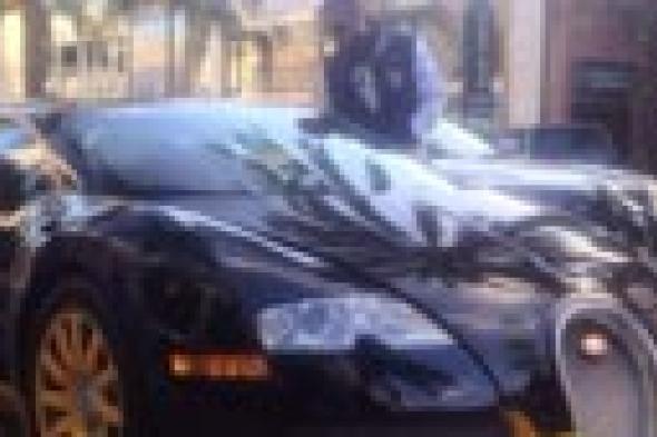 صورة: تامر حسني يقتني Bugatti في أمريكا