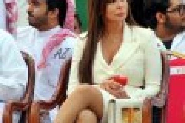 بالصور: إليسا تخطف الأنظار في سباق الفروسية العربي لذوي الإعاقة