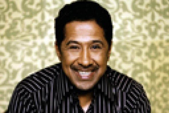 الشاب خالد يعلن تأييده لبوتفليقة لولاية رابعة