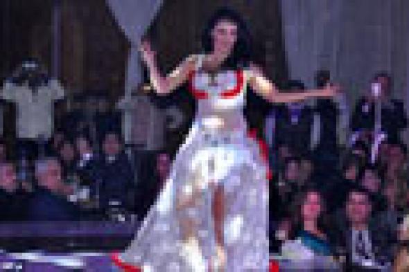 القبض على الراقصة صافينار بأحد فنادق مصر الجديدة