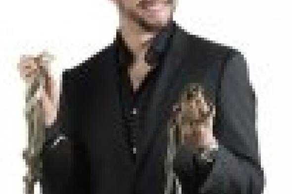 بالصور والفيديو : أحمد الفيشاوي يخوض تحديات "كيلر كاريوكي.. غني لو تقدر"