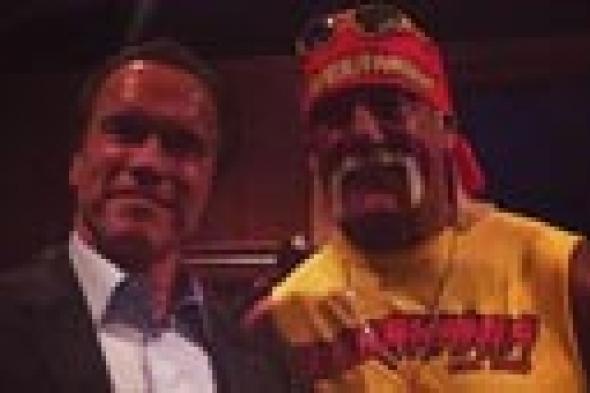 بالصور: "لقاء الجبابرة" هوجان وشوارزنجر وسينا في WWE