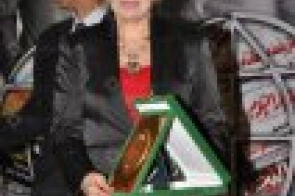 بالصور: تكريم نجوم الفن واﻹعلام في احتفالية مصطفى وعلي أمين