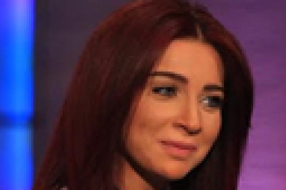 إصابة مي عز الدين لم توقف تصوير مسلسلها "دلع البنات"