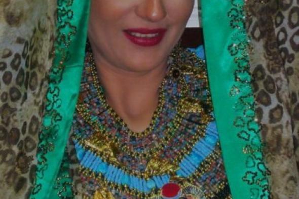 بالصورة : وفاء عامر بالزى الصعيدى من أجل "جبل الحلال"