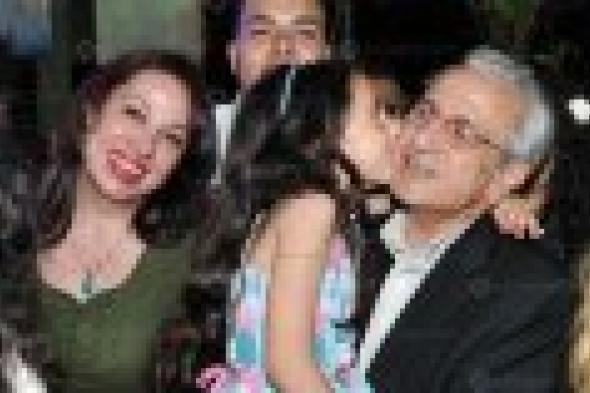 بالصور: عائلة علي بدرخان تحتفل بعيد ميلاده وسط عدد من الفنانين