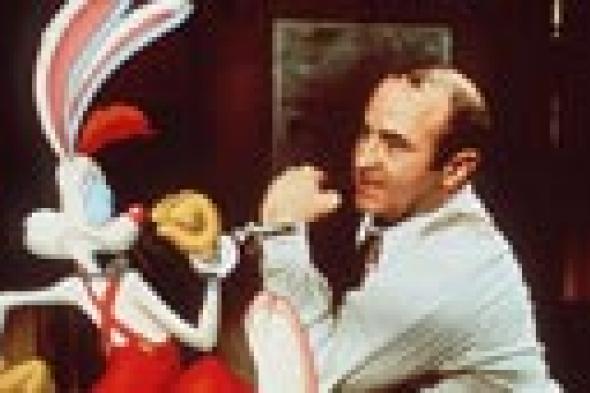 وفاة الممثل بوب هوسكنز بطل فيلم Roger Rabbit عن 71 عاما
