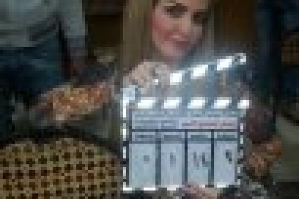 بالصور: لي لي قاسم ترد على شائعة اعتزالها بالانضمام لـ"الصندوق الأسود"