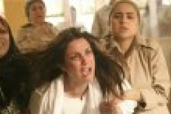 بالصور: درة ونيللي كريم وروبي في المشاهد الأولى من "سجن النساء"