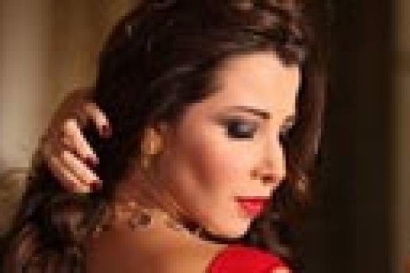 نانسي عجرم تخترق قوانين "موازين" وتشارك فيه من جديد!