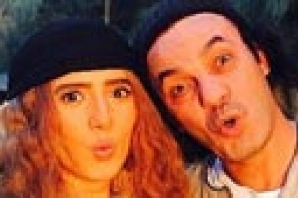 صورة: زينة منسجمة مع تيم حسن وعلاء مرسي في كواليس "الوسواس"