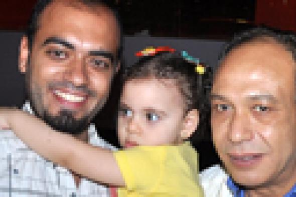 بالصور: عمرو مصطفى وخالد صالح مع النجوم في عرض فيلم "الدساس"