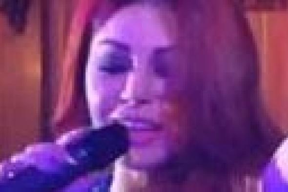 بالفيديو: هيفاء وهبي ترقص بفستان "روبيرتو كفالي" المثير في مهرجان "كان"