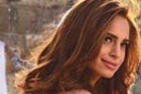 الصور الأولى من كليب آمال ماهر "طوبة فوق طوبة"