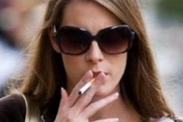 9% من الأردنيات البالغات يدخن السجائر و6% منهن يدخن الأرجيلة