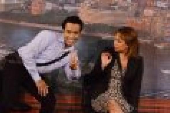 بالصور: سامح حسين وأيتن عامر في مسرحية "اقفش متحرش"