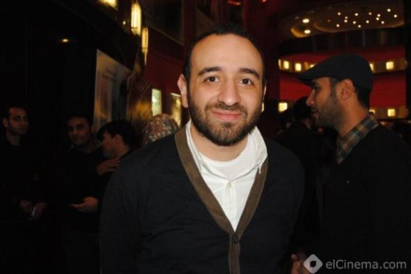 عمرو سلامة يوضح حقيقة تصريحه بشأن إباحة "الحرية الجنسية" وتقنين "بيوت الدعارة"!