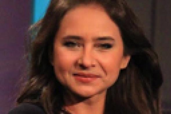 بالفيديو: نيللي كريم تغني للمرة الثانية بفضل هالة سرحان