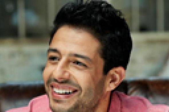 خاص-محمد حماقي يسجل دعاء الإفطار بصوته دون موسيقى