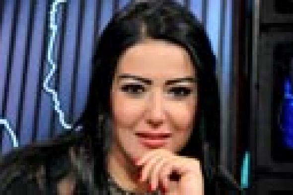 بالفيديو-سمية الخشاب: انقصت وزني 18 كيلو بعد أن كنت "دبدوبة"