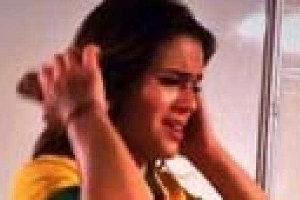 صورة: بكاء وصدمة صديقة نيمار بعد إصابته في كأس عالم 2014