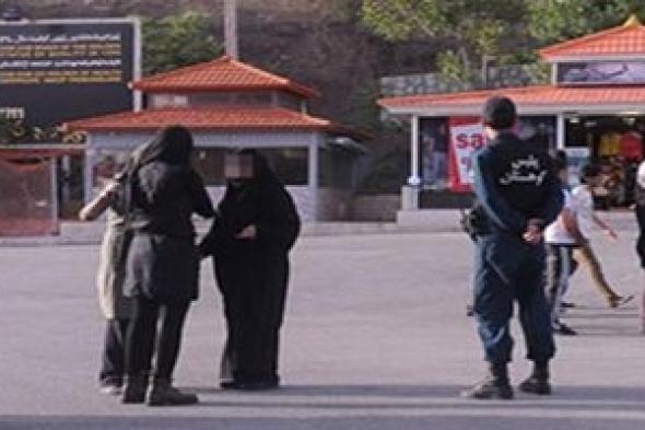إيران.. فرق تفتيش لمواجهة المتمردات على الحجاب